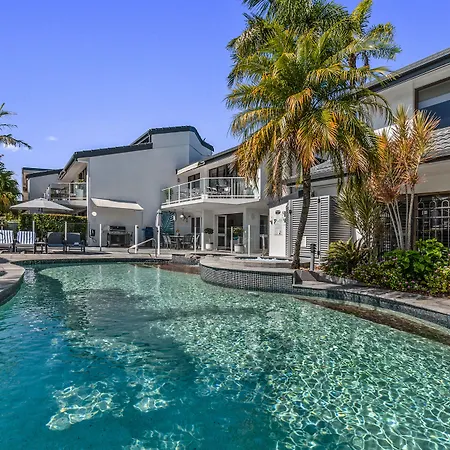 Noosa Boutique Apartments & Elkhorn Villas-3